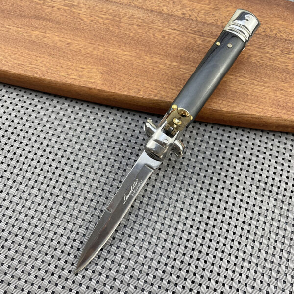 ACK-Black wooden handle
